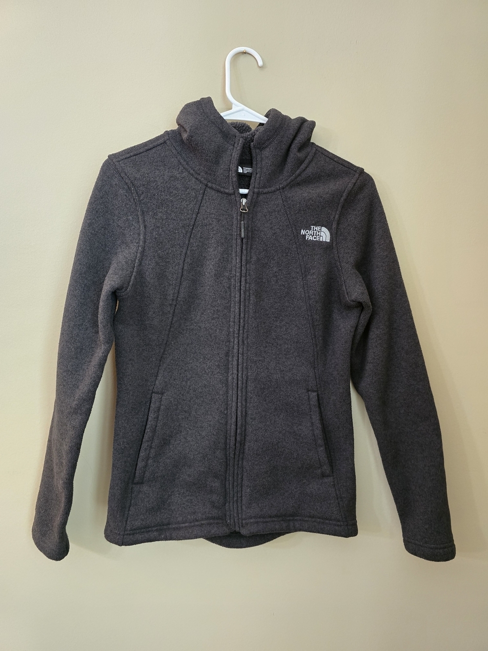 The North Face Women Gray/black Full-Zip Fleece Jacket Size SP